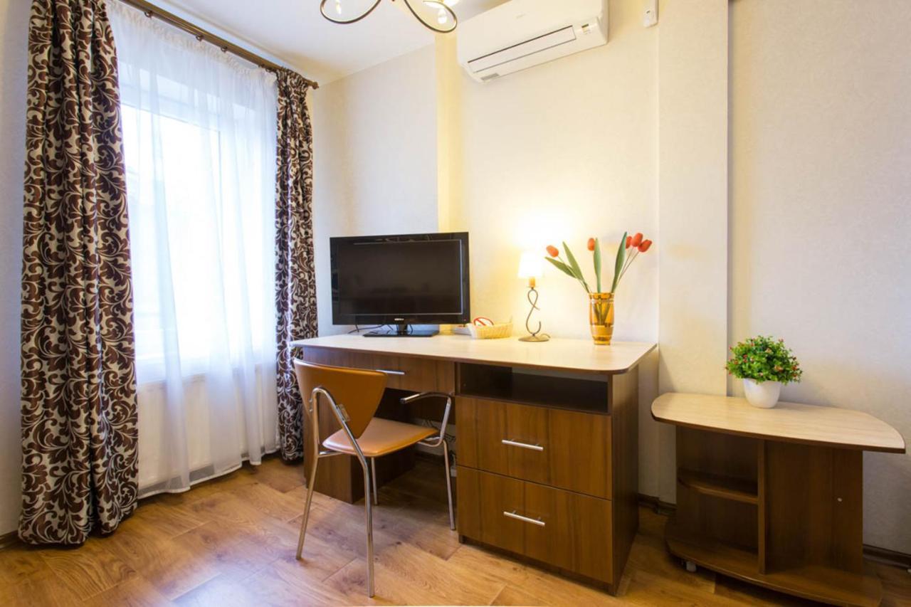 Excellent Studio Apartment In The Center - Kravtsova Lane 13B Kharkiv Exterior photo